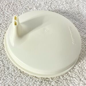 5/$35 Tupperware White Sippy Cup Domed Sipper Seal Replacement Lid
